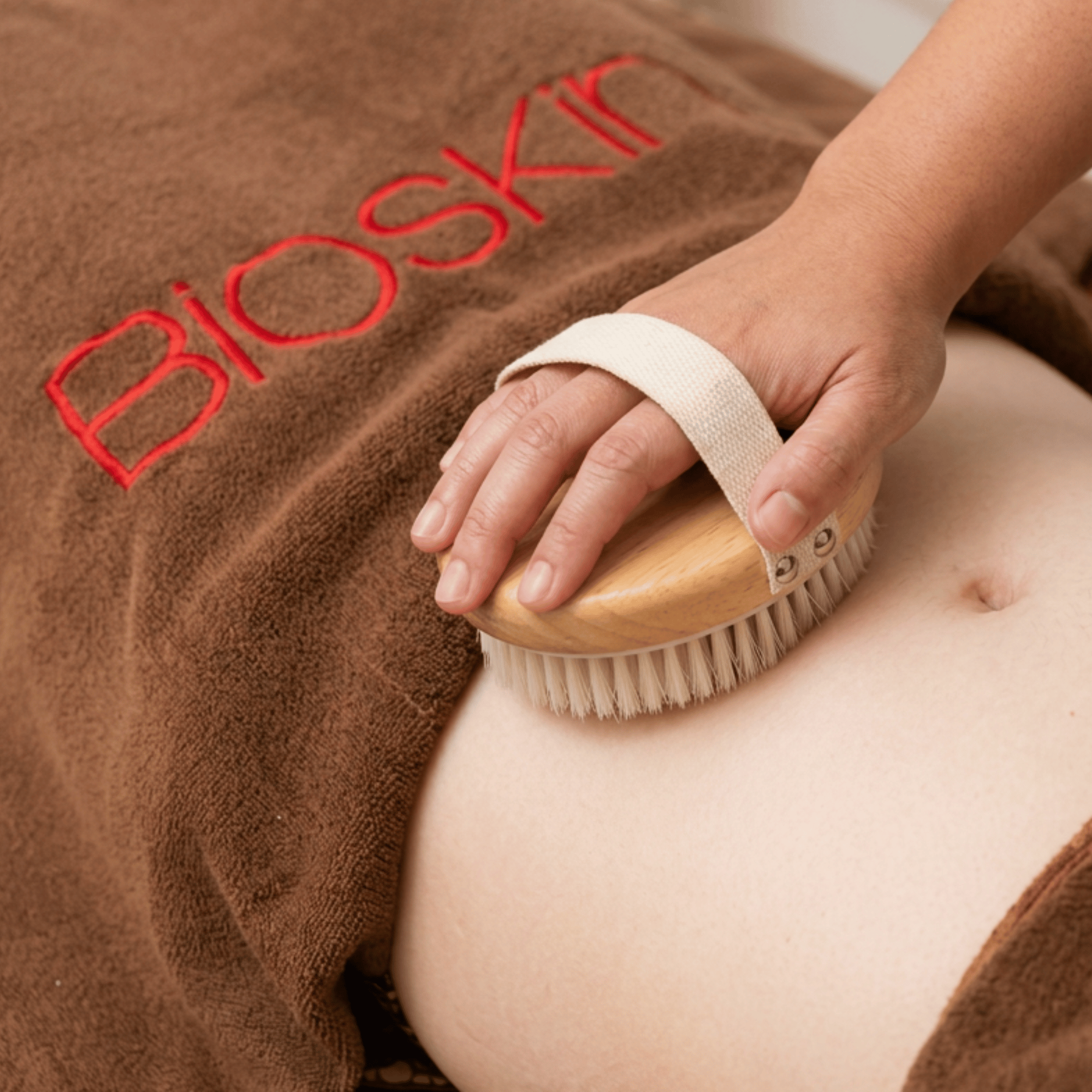 Brush to Sculpt Therapy