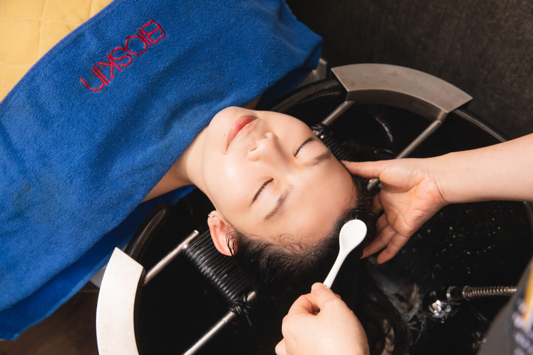 Coconut Scalp Detox Hair Treatment