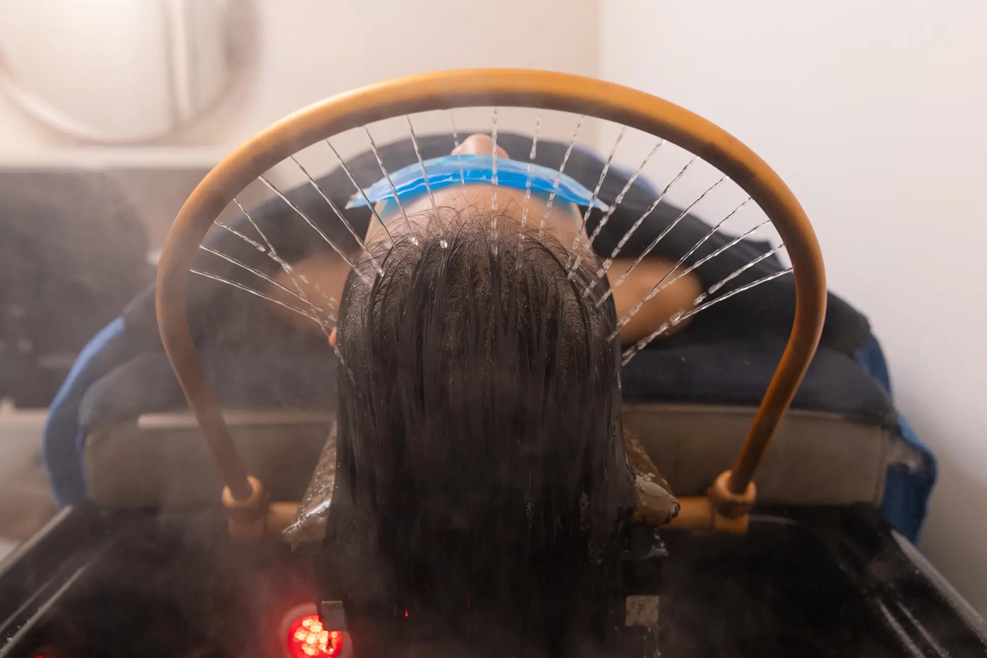 Ozone scalp therapy