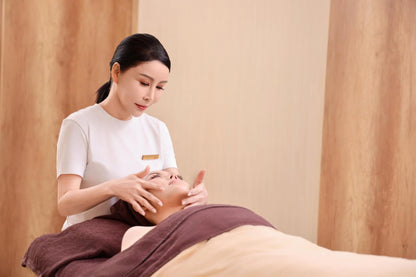 Whiteglow Firming Treatment